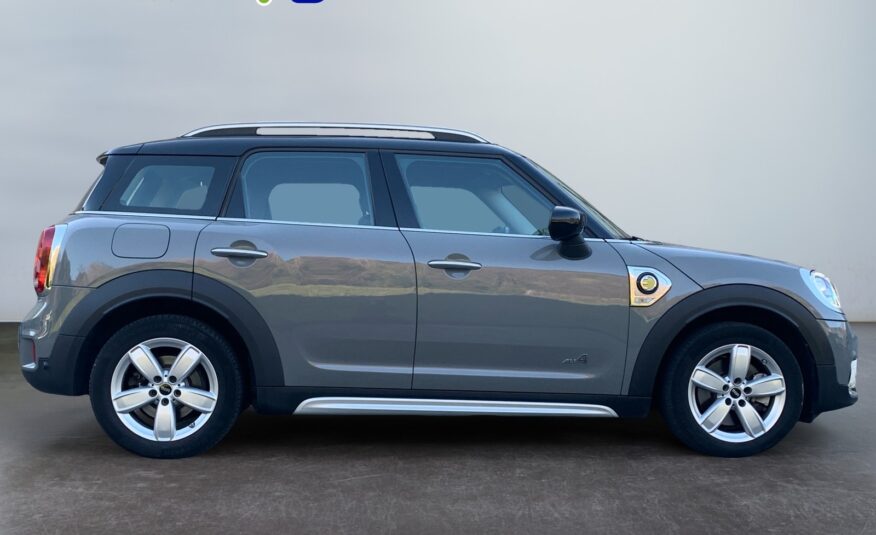 MINI COUNTRYMAN COOPER S E ALL4 HYBRIDO ENCHUFABLE