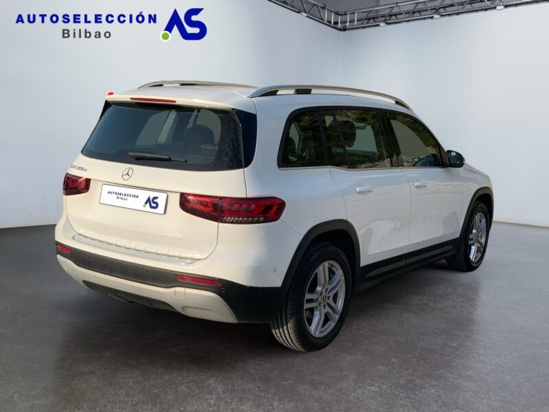 MERCEDES-BENZ GLB 200D SPORT