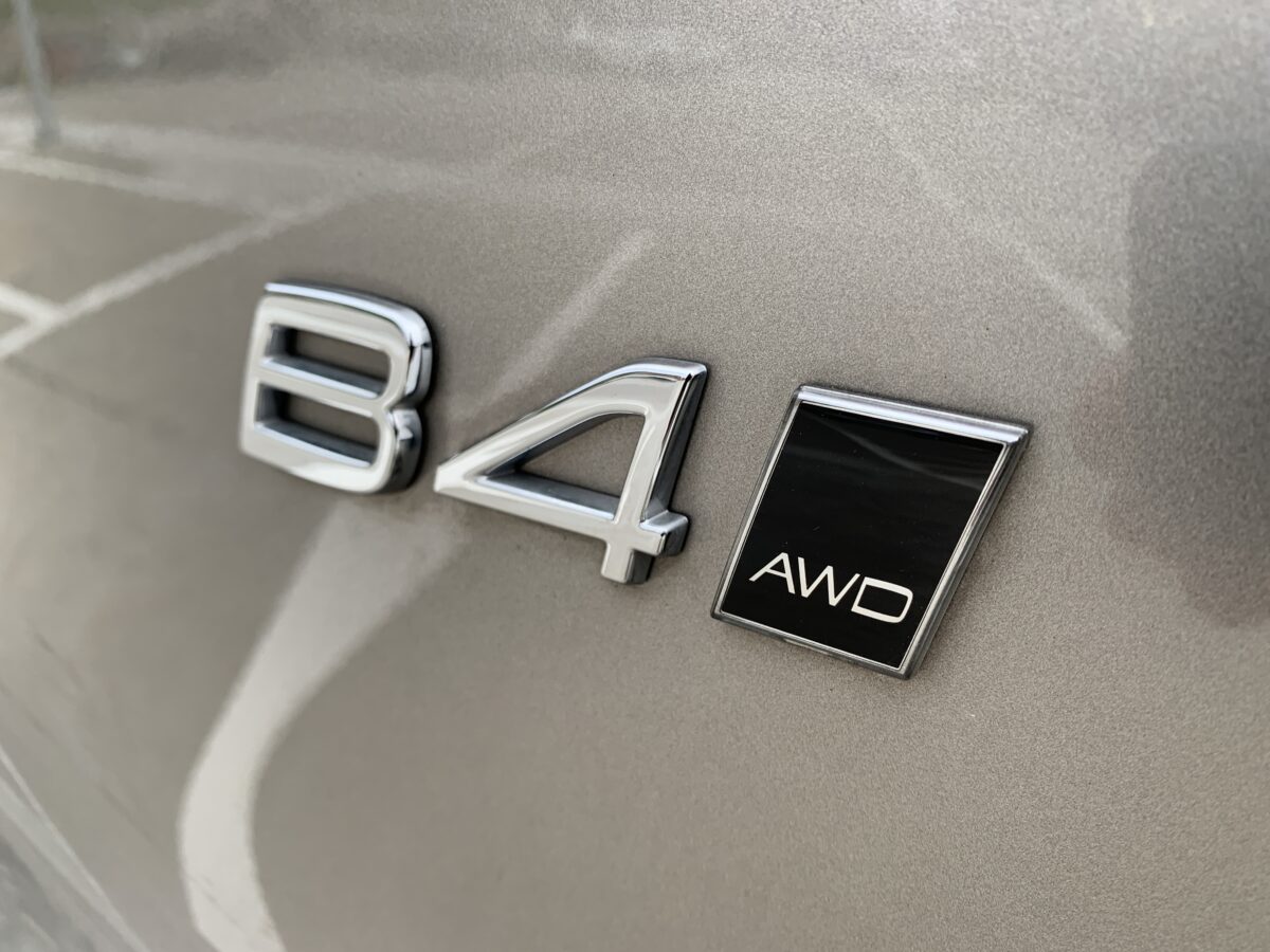 VOLVO XC40 B4 AWD INSCRIPTION AWD