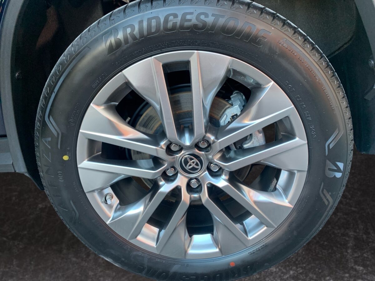 TOYOTA RAV4 2.5H AWD LUXURY