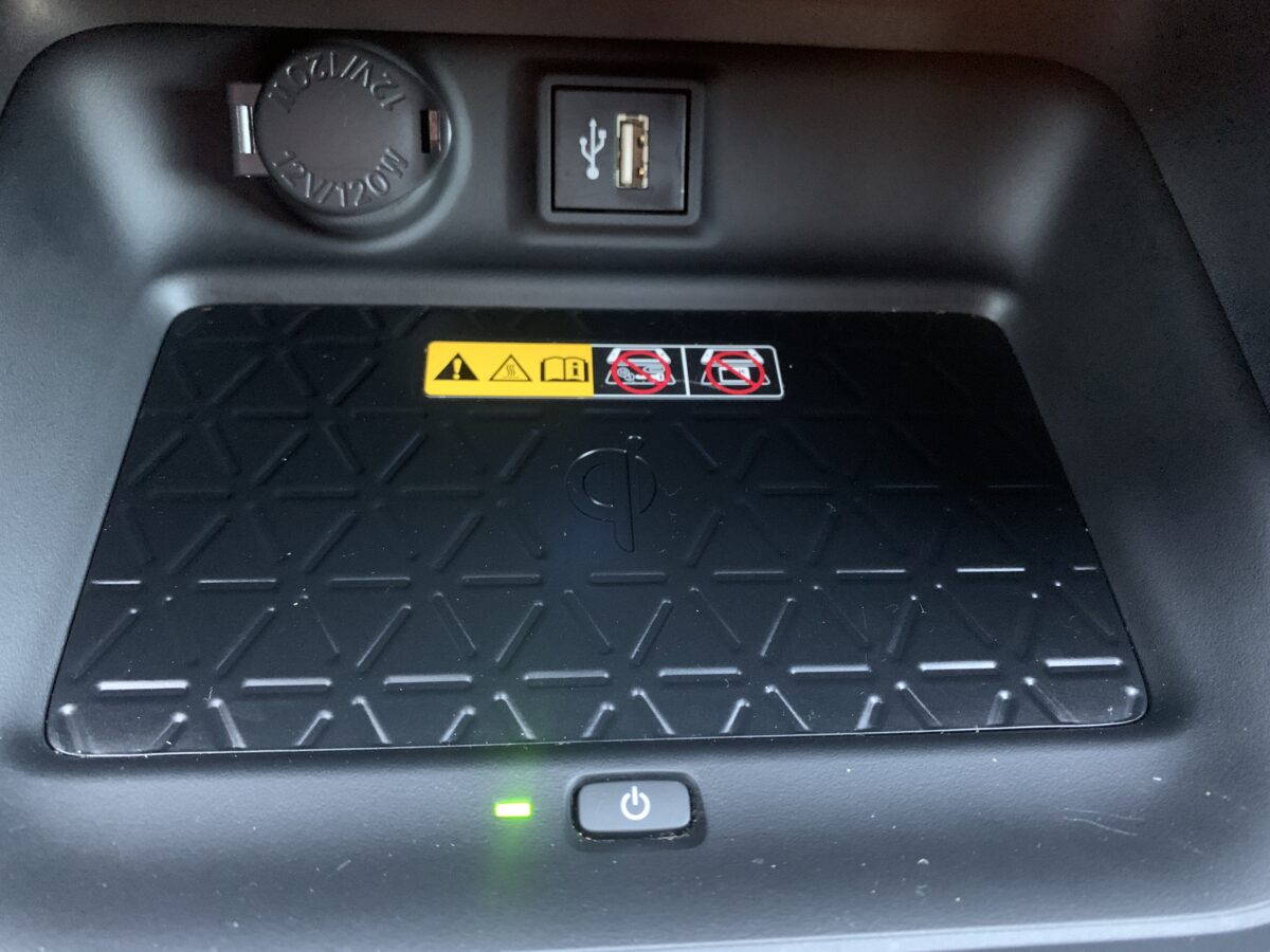 TOYOTA RAV4 2.5H AWD LUXURY