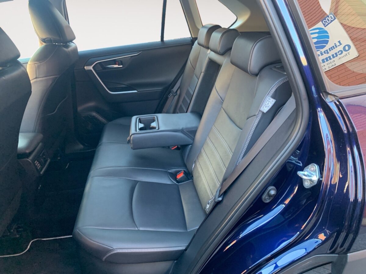 TOYOTA RAV4 2.5H AWD LUXURY