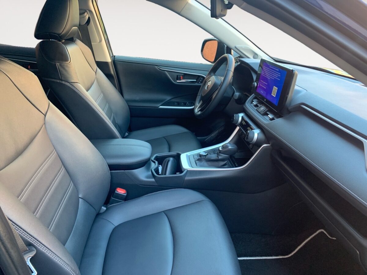 TOYOTA RAV4 2.5H AWD LUXURY