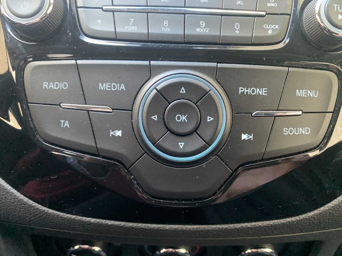 FORD KA + BLACK WHITE 1.2i