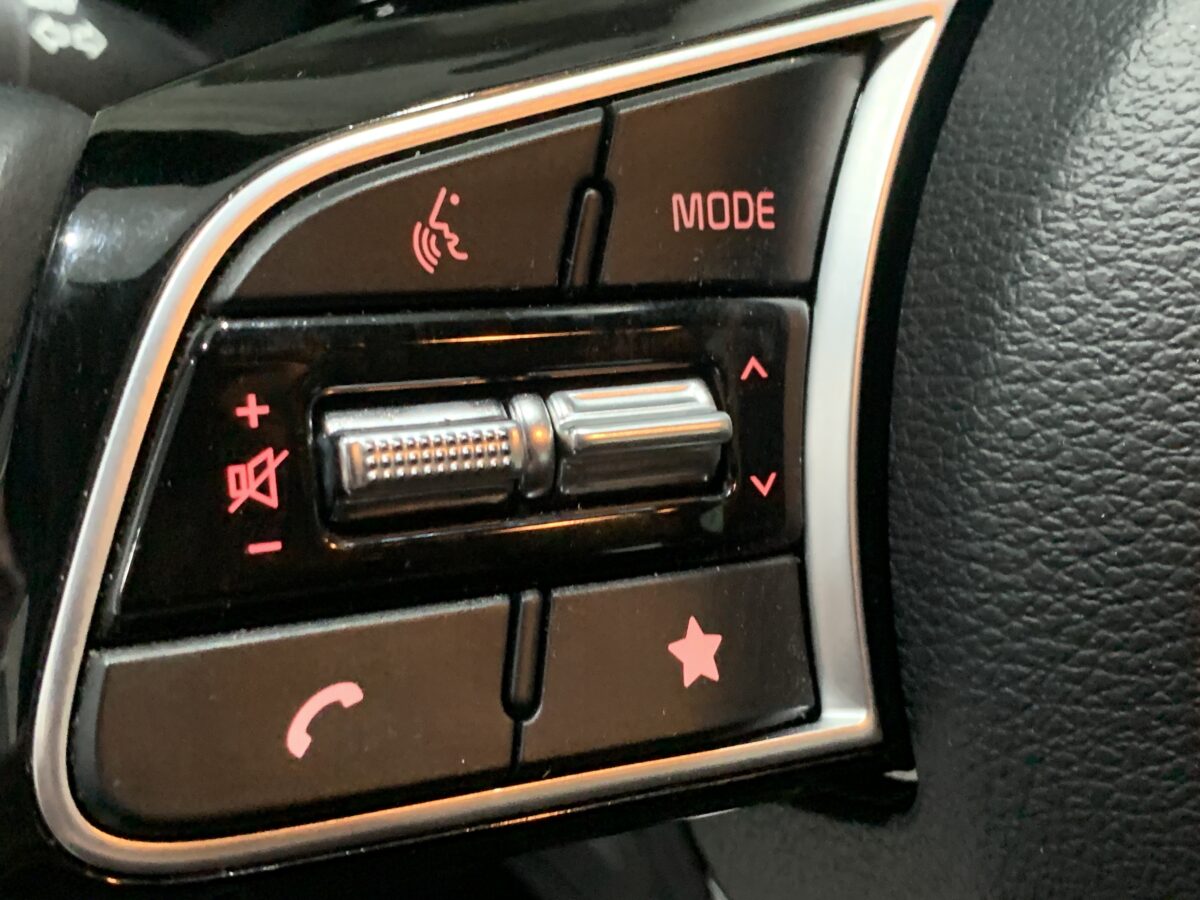KIA XCEED PHEV  EDRIVE