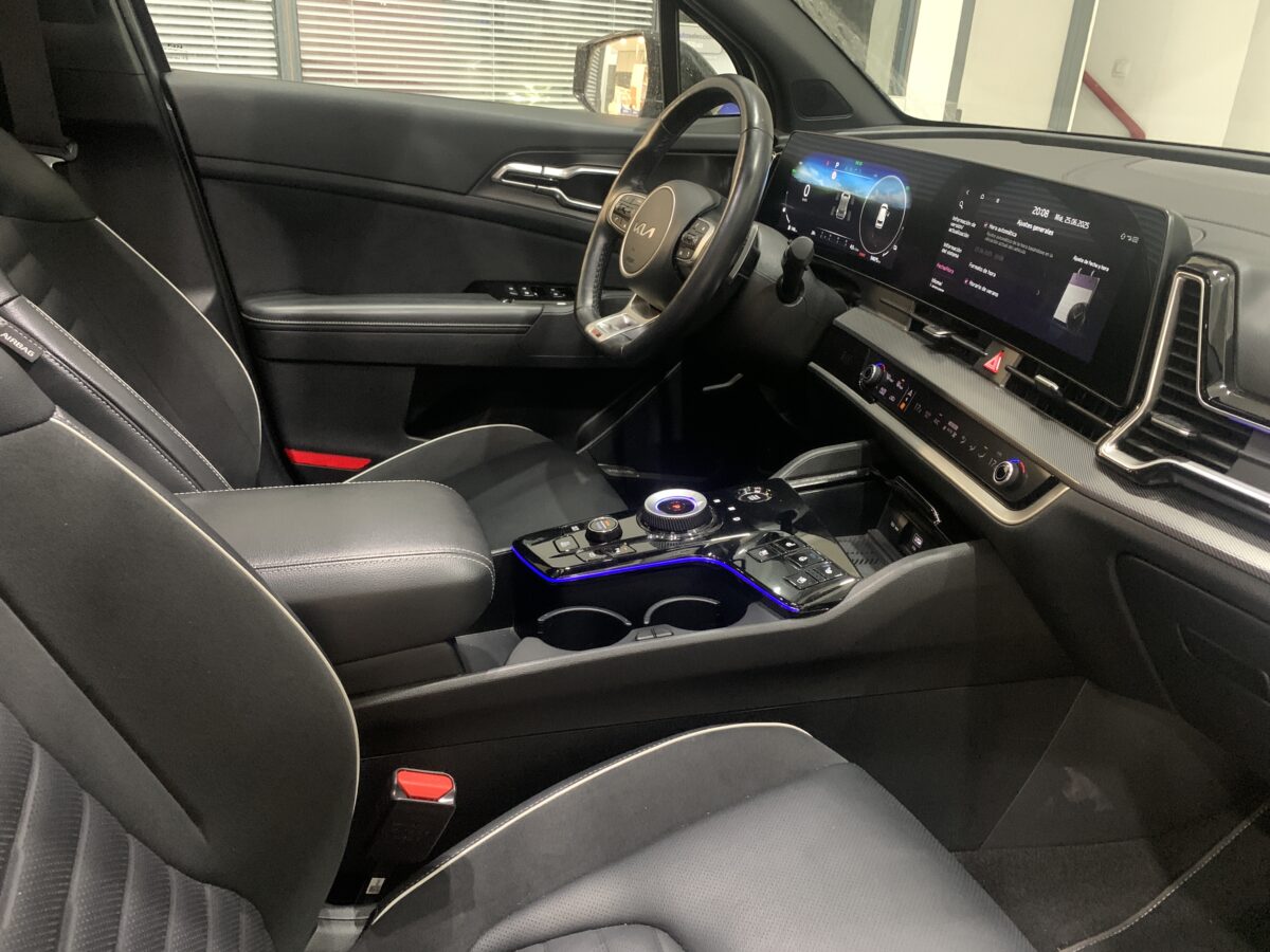 KIA SPORTAGE 1.6T GDI PHVE GT LINE 4X4