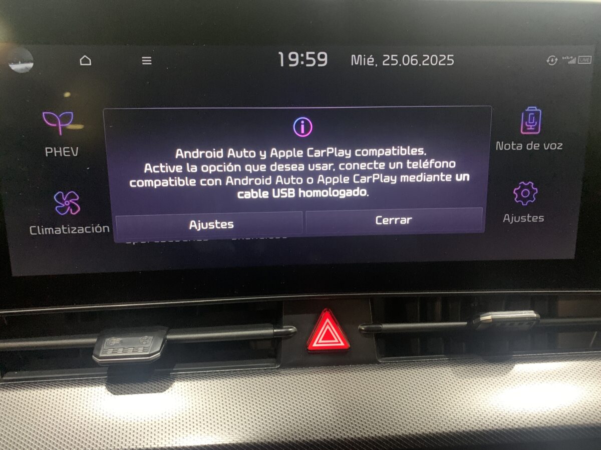 KIA SPORTAGE 1.6T GDI PHVE GT LINE 4X4