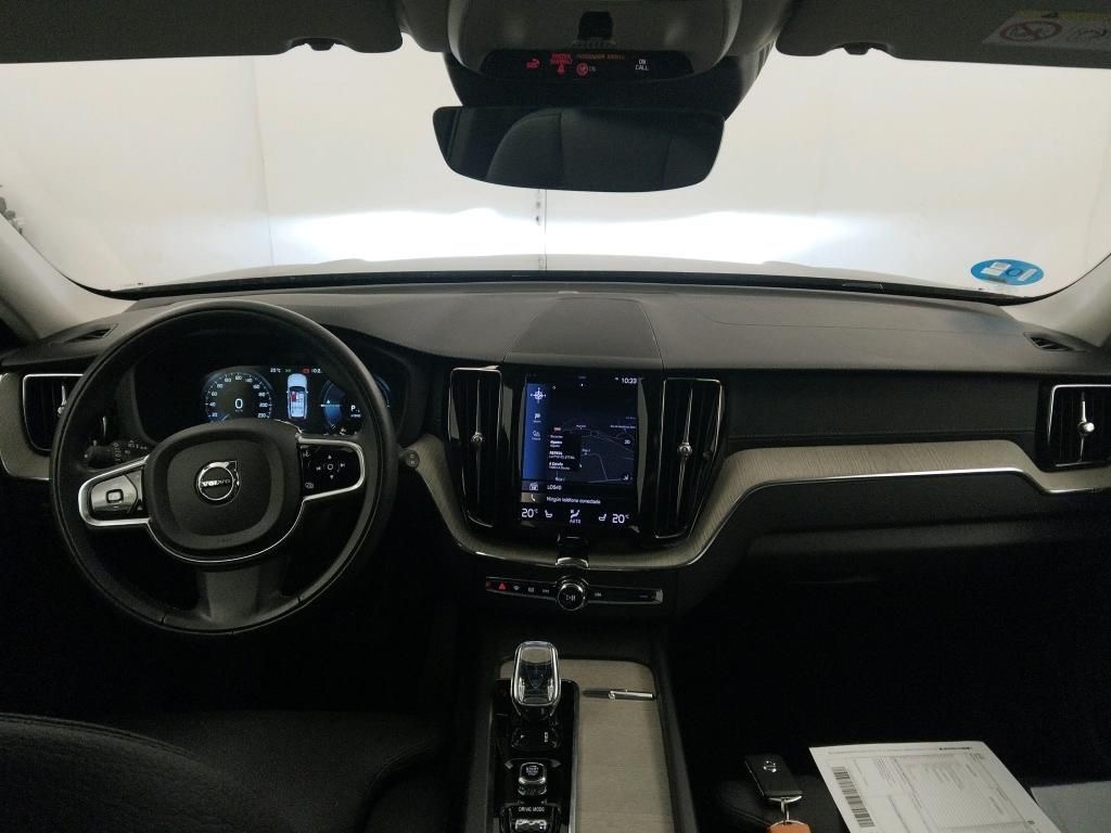 VOLVO XC60 2.0T T6 AWD RECHARGE INSCRIPTION