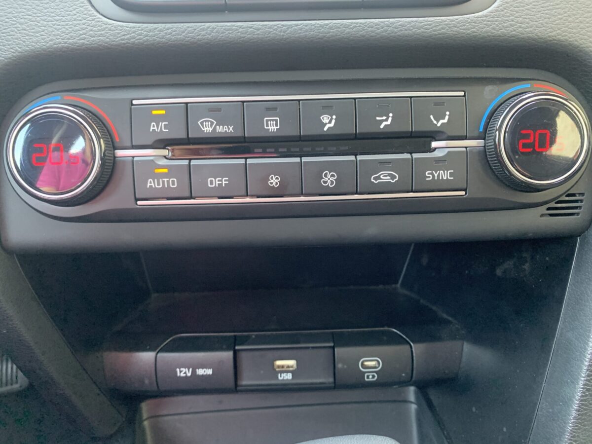 KIA CEED 5P MHEV DRIVE DCT