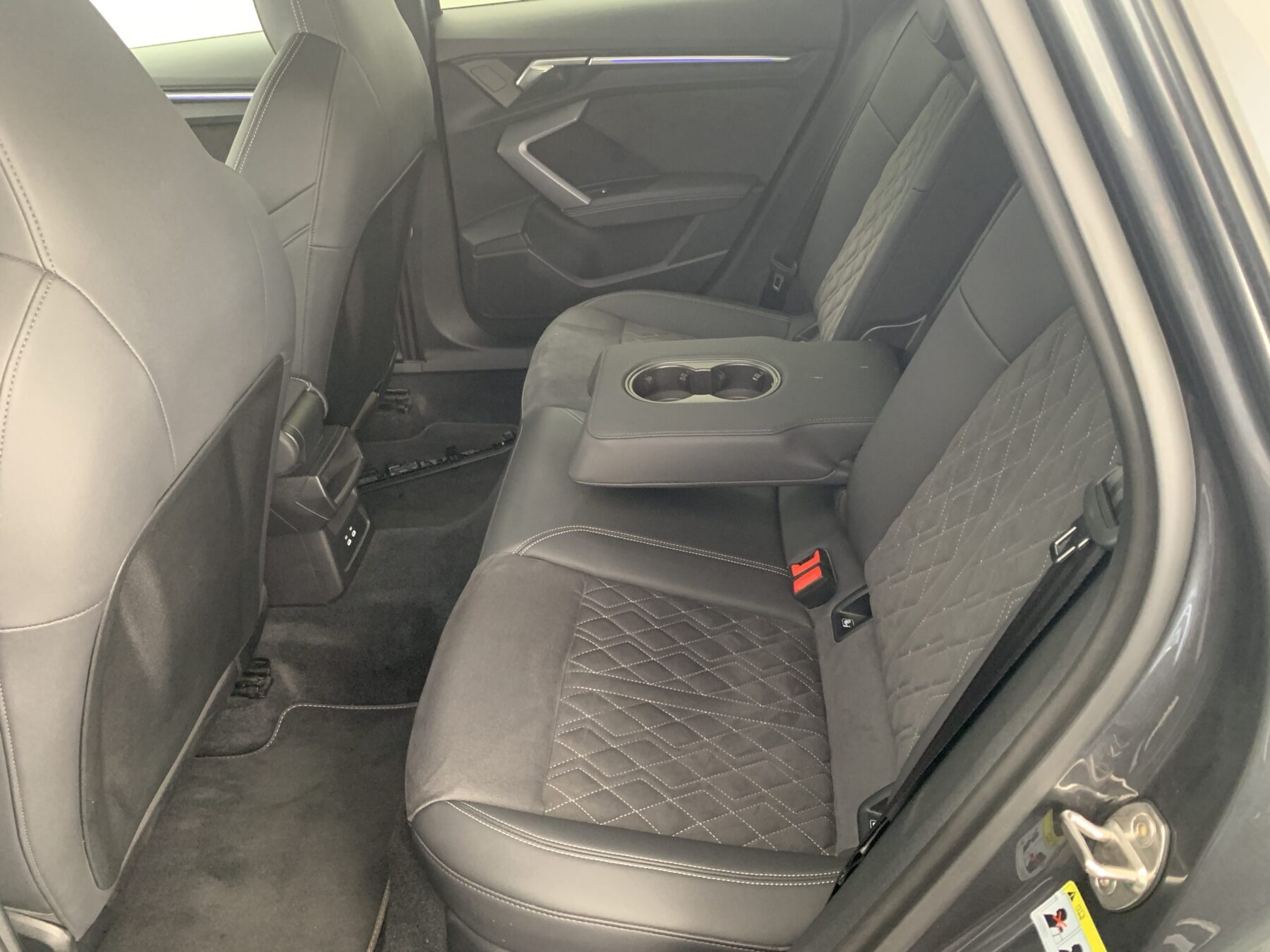 AUDI A3 SB 35 TDI  S-T BLACK LINE 150