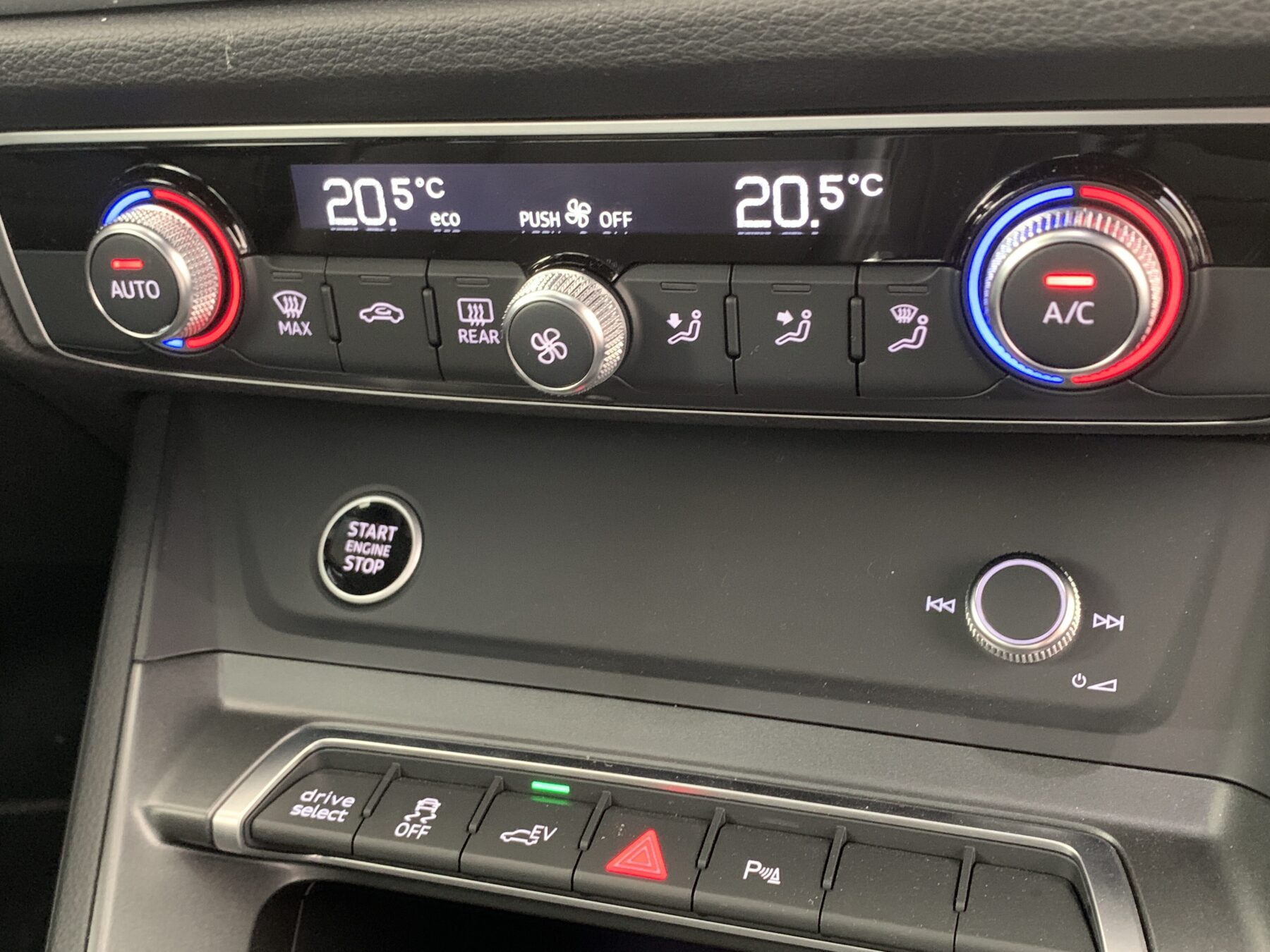 AUDI Q3 45 TFSI e S LINE ST 245cv