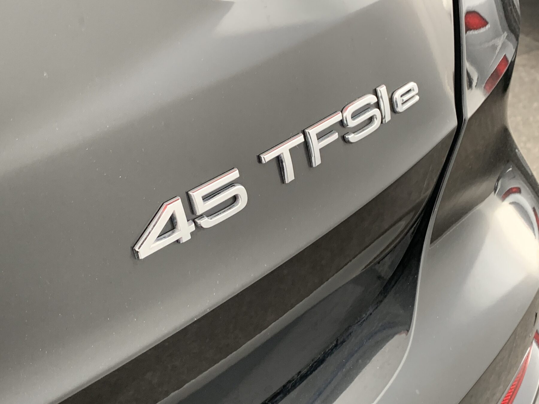 AUDI Q3 45 TFSI e S LINE ST 245cv