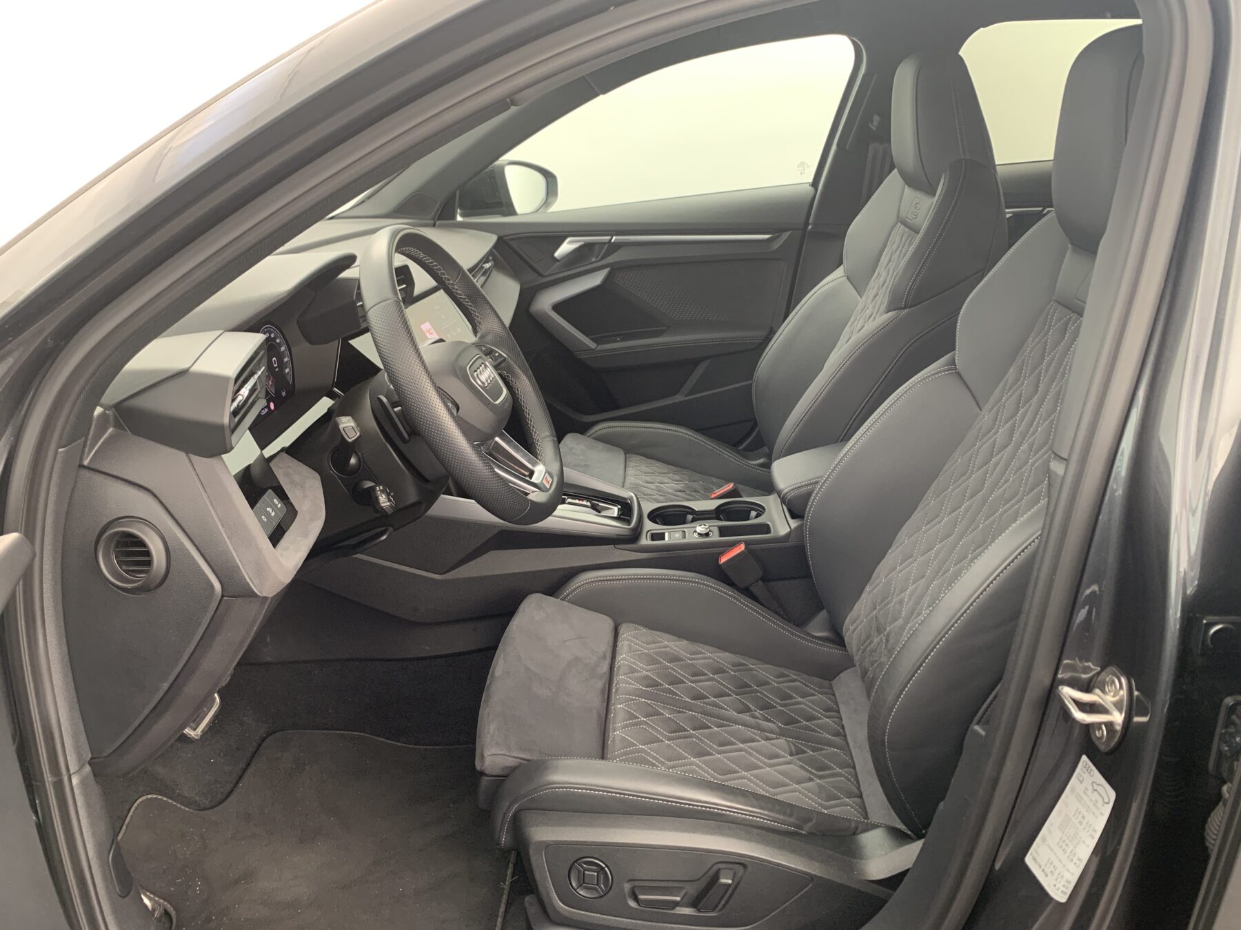 AUDI A3 SB 35 TDI  S-T BLACK LINE 150