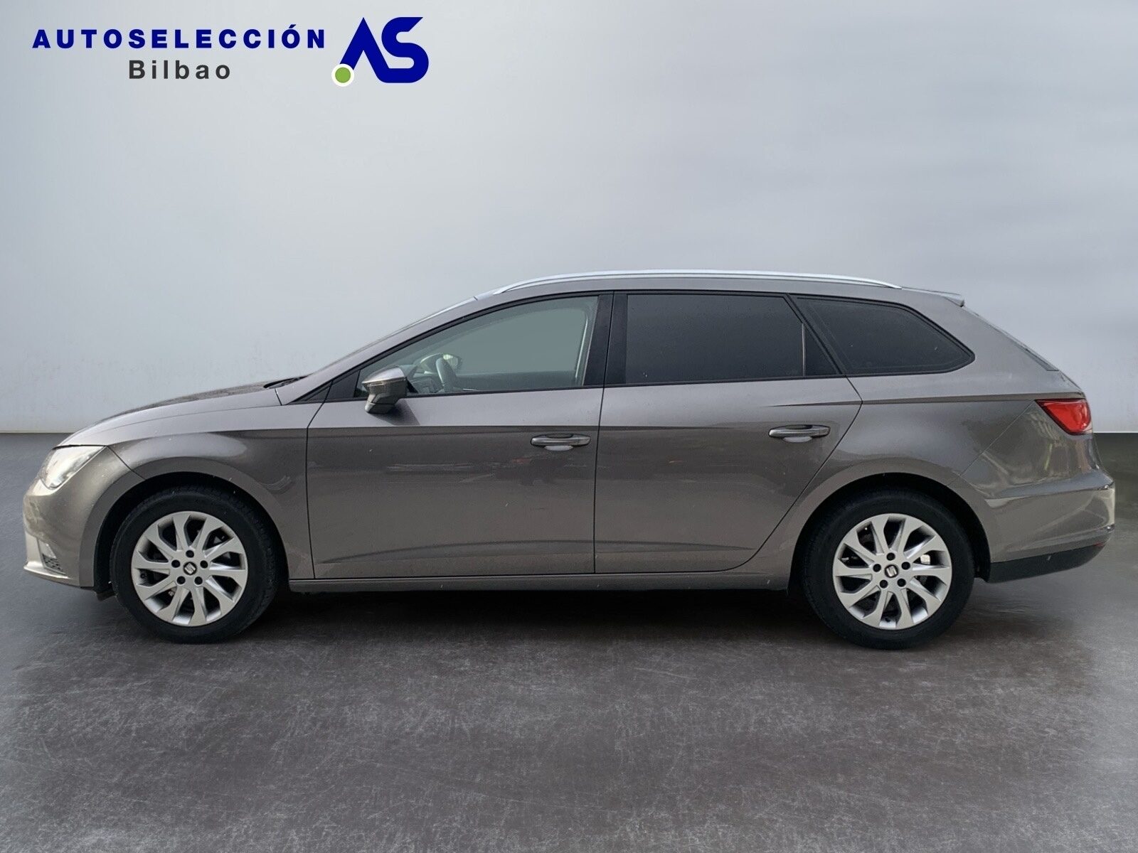 SEAT LEON ST 1.6TDI  105cv STYLE