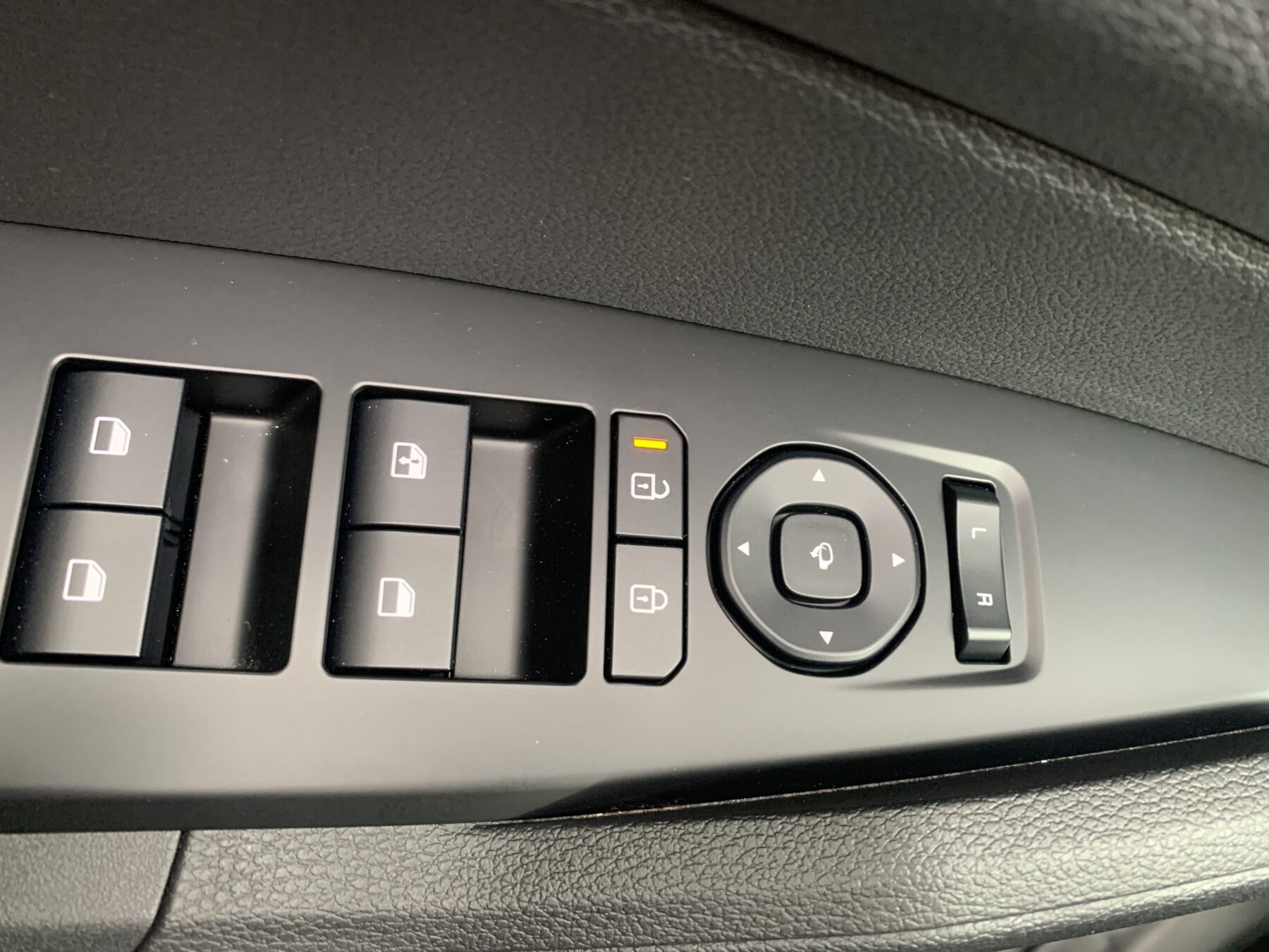 KIA SPORTAGE 1.6T CONCEPT