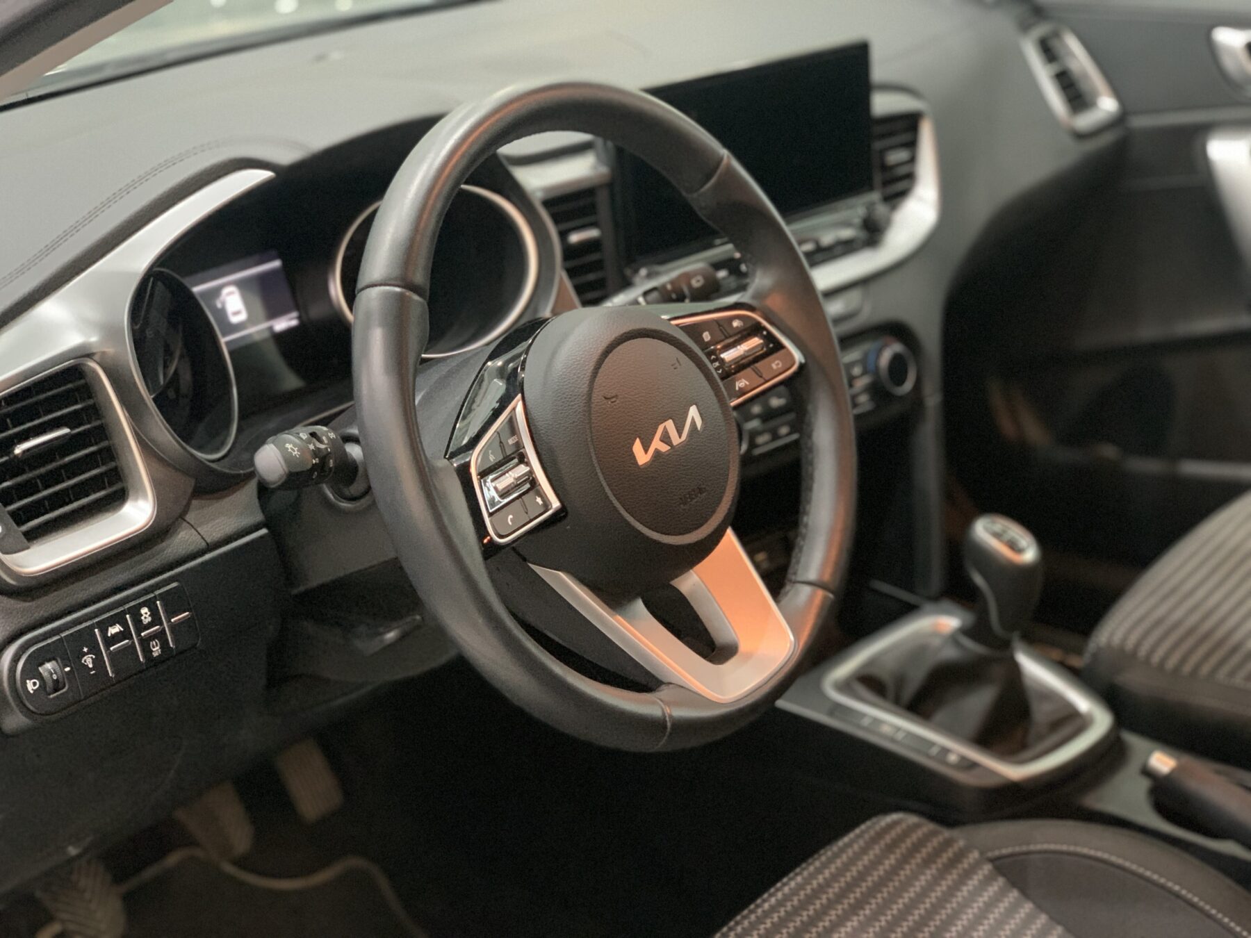 KIA CEED 1.0T-GDI DRIVE 100cv