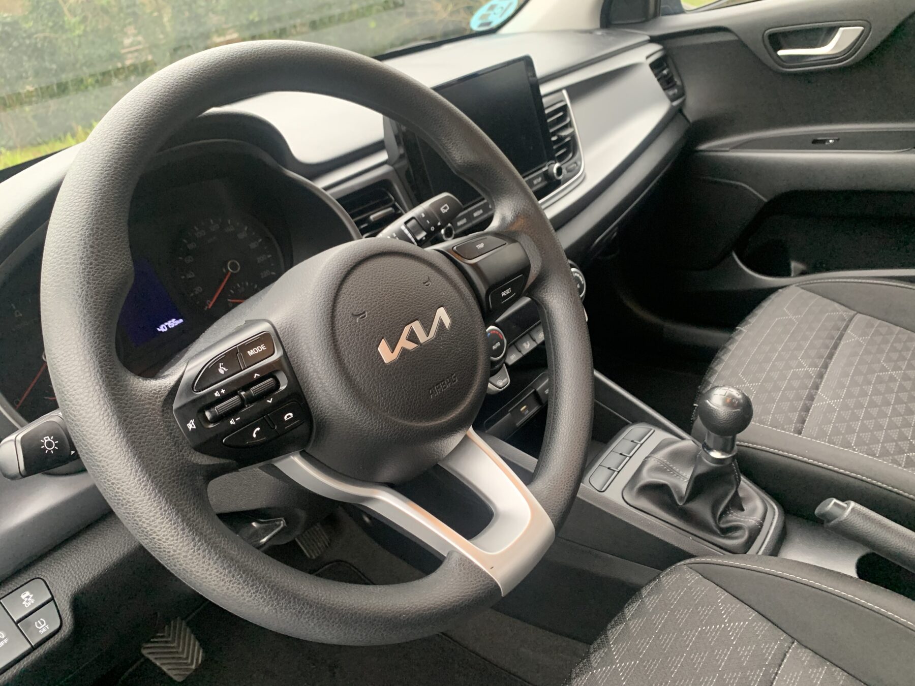 KIA RIO 1.2i CONCEPT 1.2i CONCEPT 85cv