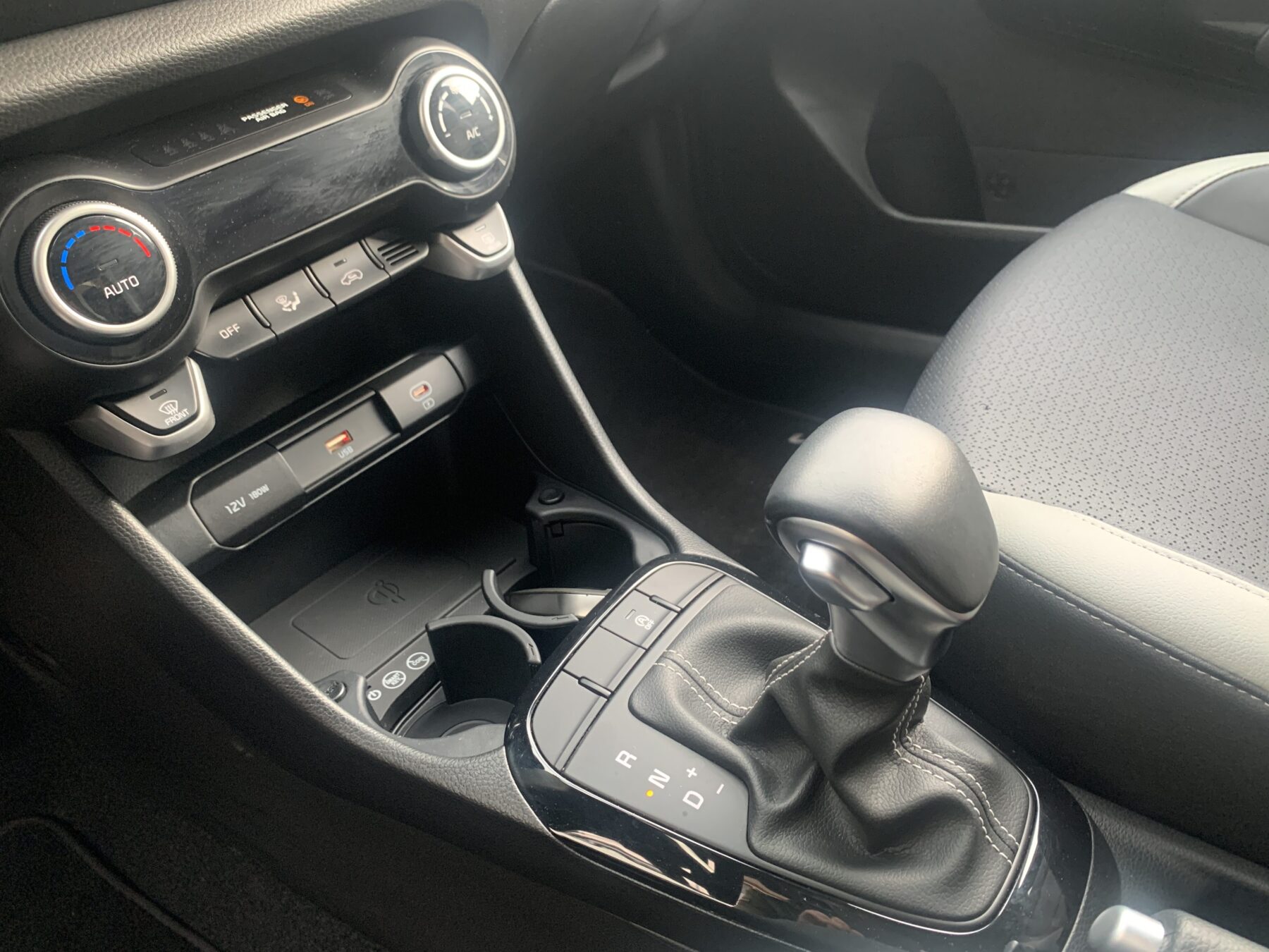 KIA Picanto 1.0 DPI 63cv AMT GT LINE