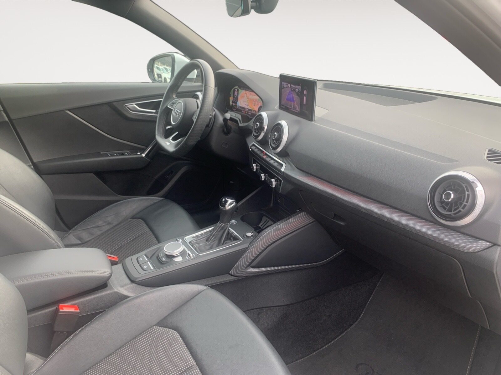 AUDI Q2 ADRENALINE 35 TDI S-T 