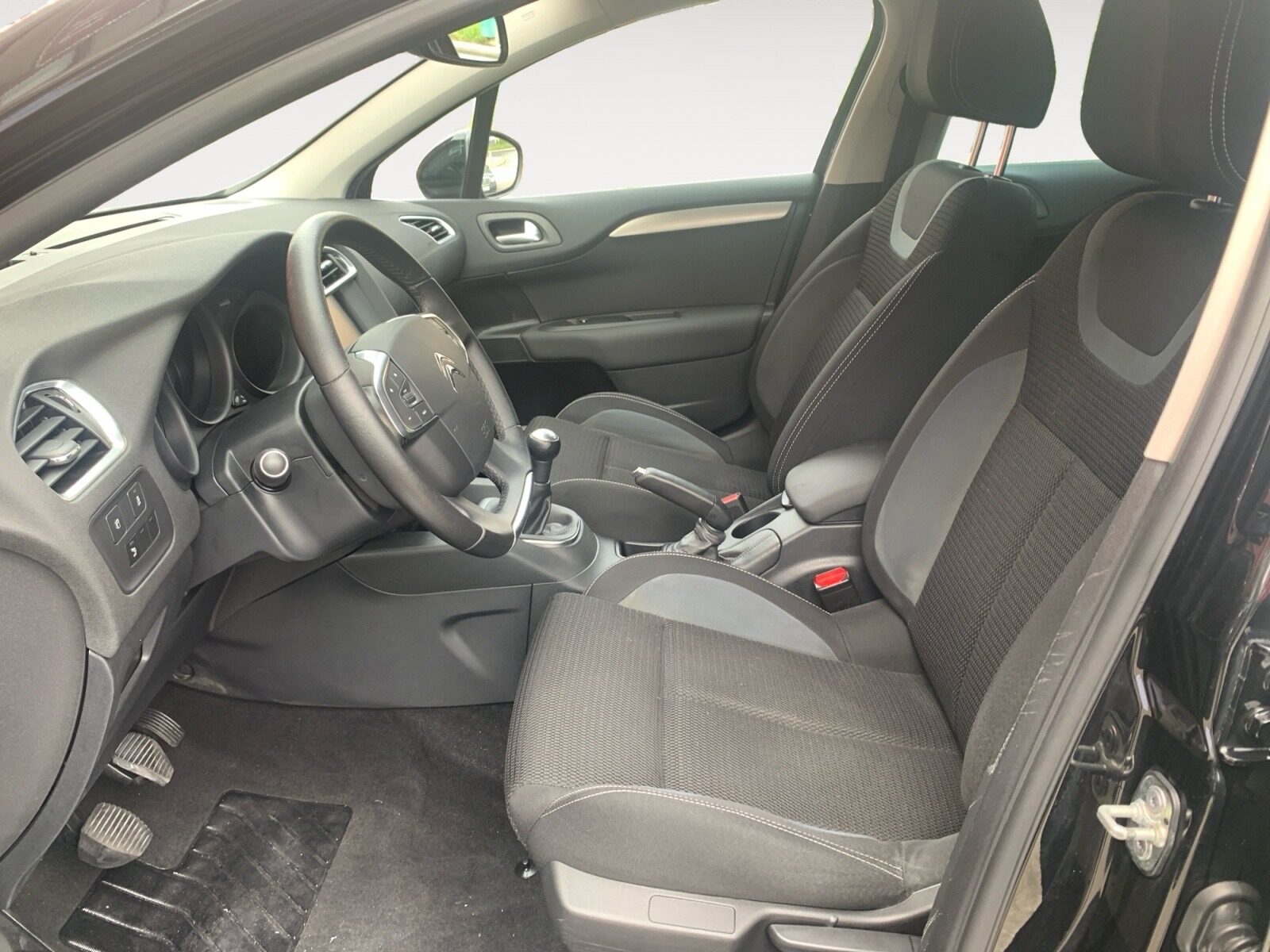 CITROEN C-4 HDI 1.6HDI TONIC 100cv