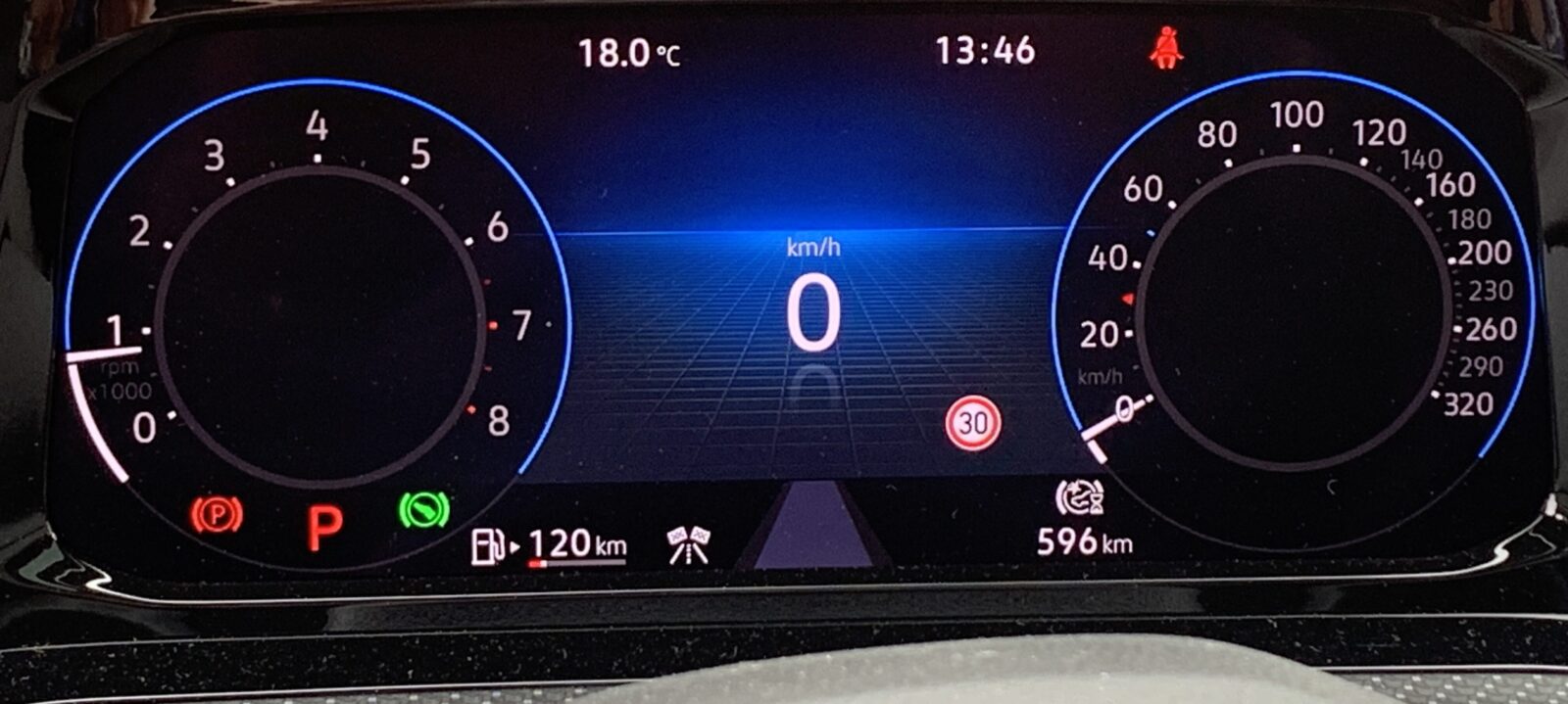 VOLKSWAGEN GOLF R 2.0TSI 4 MOTION