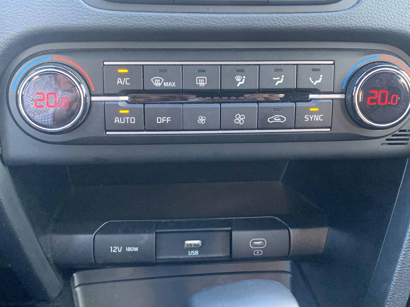 KIA XCEED 1.5MHEV IMT DRIVE 140cv