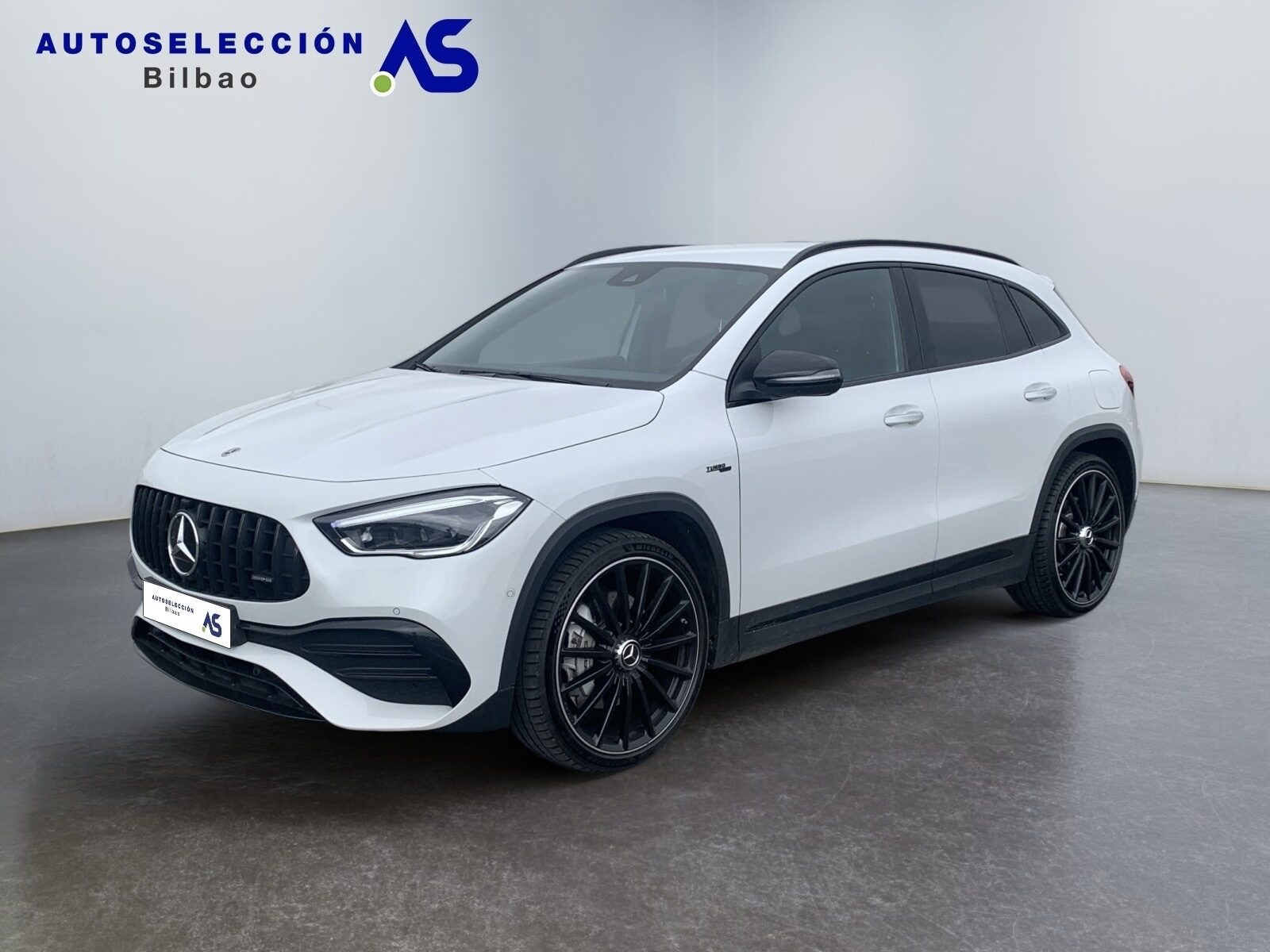MERCEDES-BENZ GLA 35 AMG 306cv