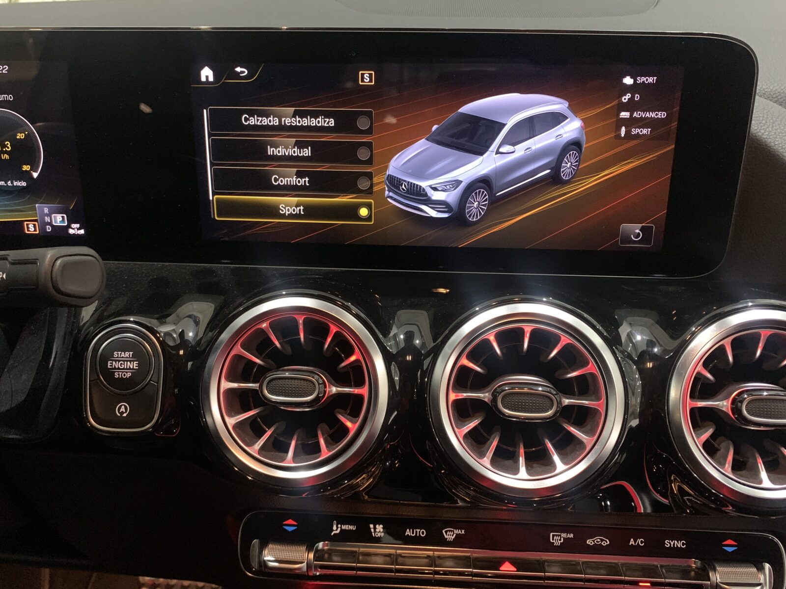 MERCEDES-BENZ GLA 35 AMG 306cv