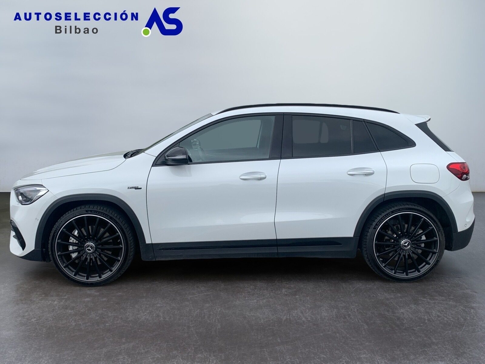 MERCEDES-BENZ GLA 35 AMG 306cv