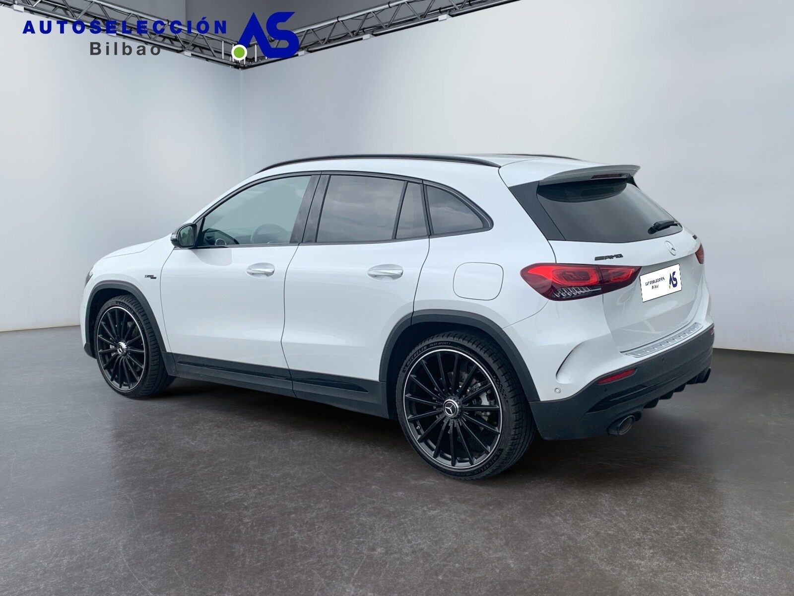 MERCEDES-BENZ GLA 35 AMG 306cv