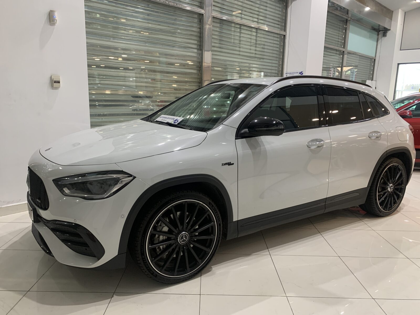 MERCEDES-BENZ GLA 35 AMG 306cv
