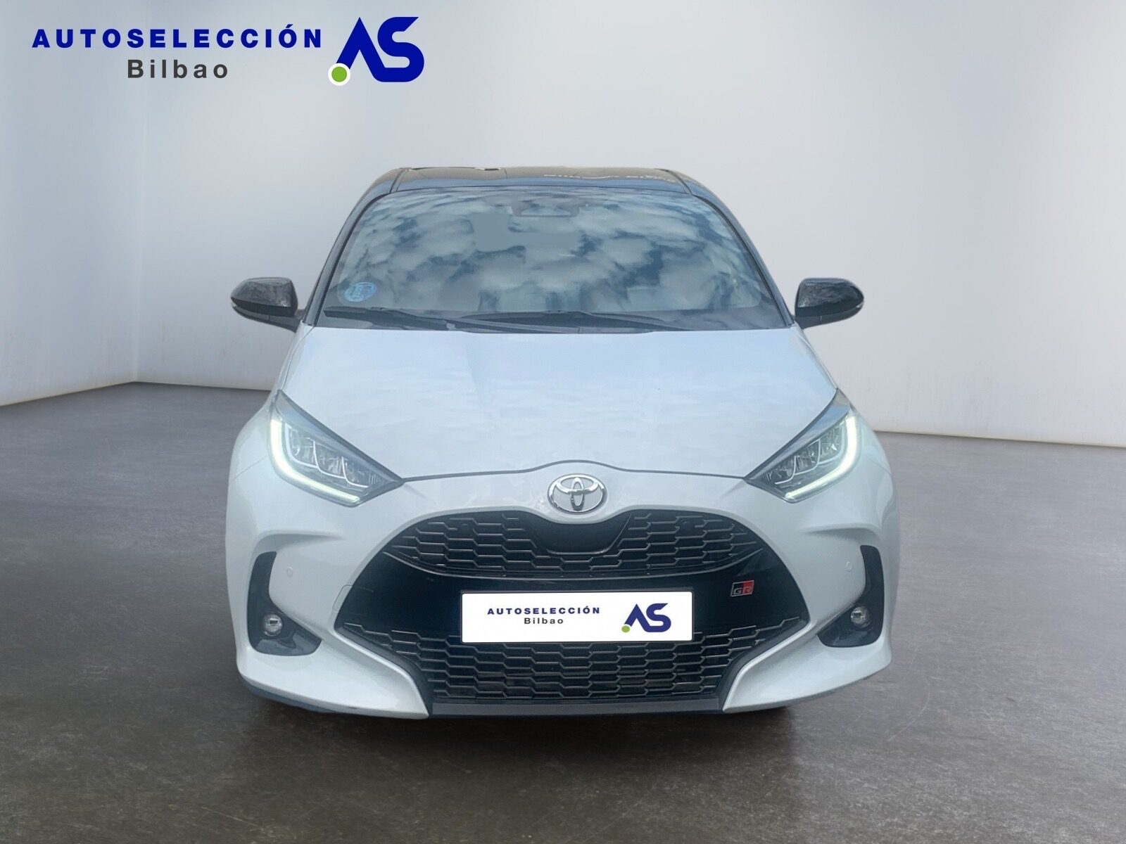 TOYOTA YARIS 1.5 130H SPORT PLUS