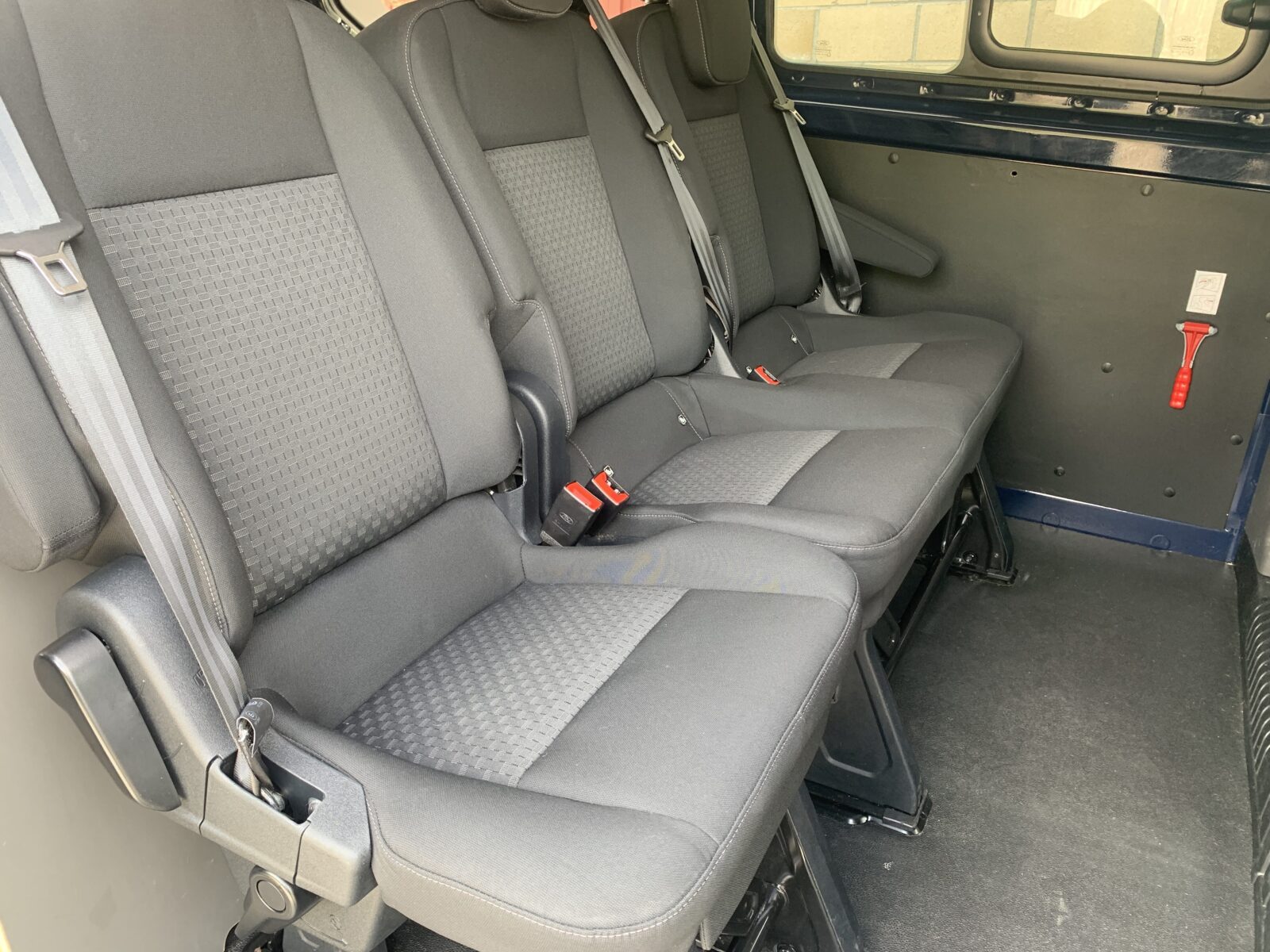 FORD CUSTOM KOMBI 2.0 ECOBLUE HYBRID 320 L1
