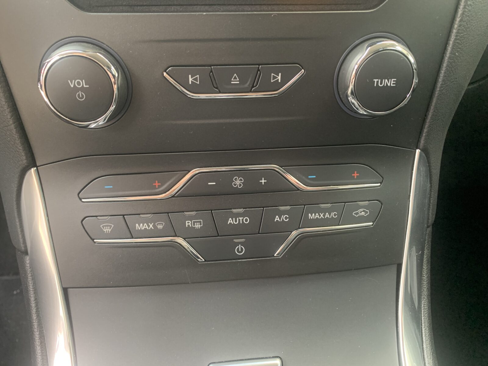 FORD SMAX 2.0 D TITANIUM PARNER
