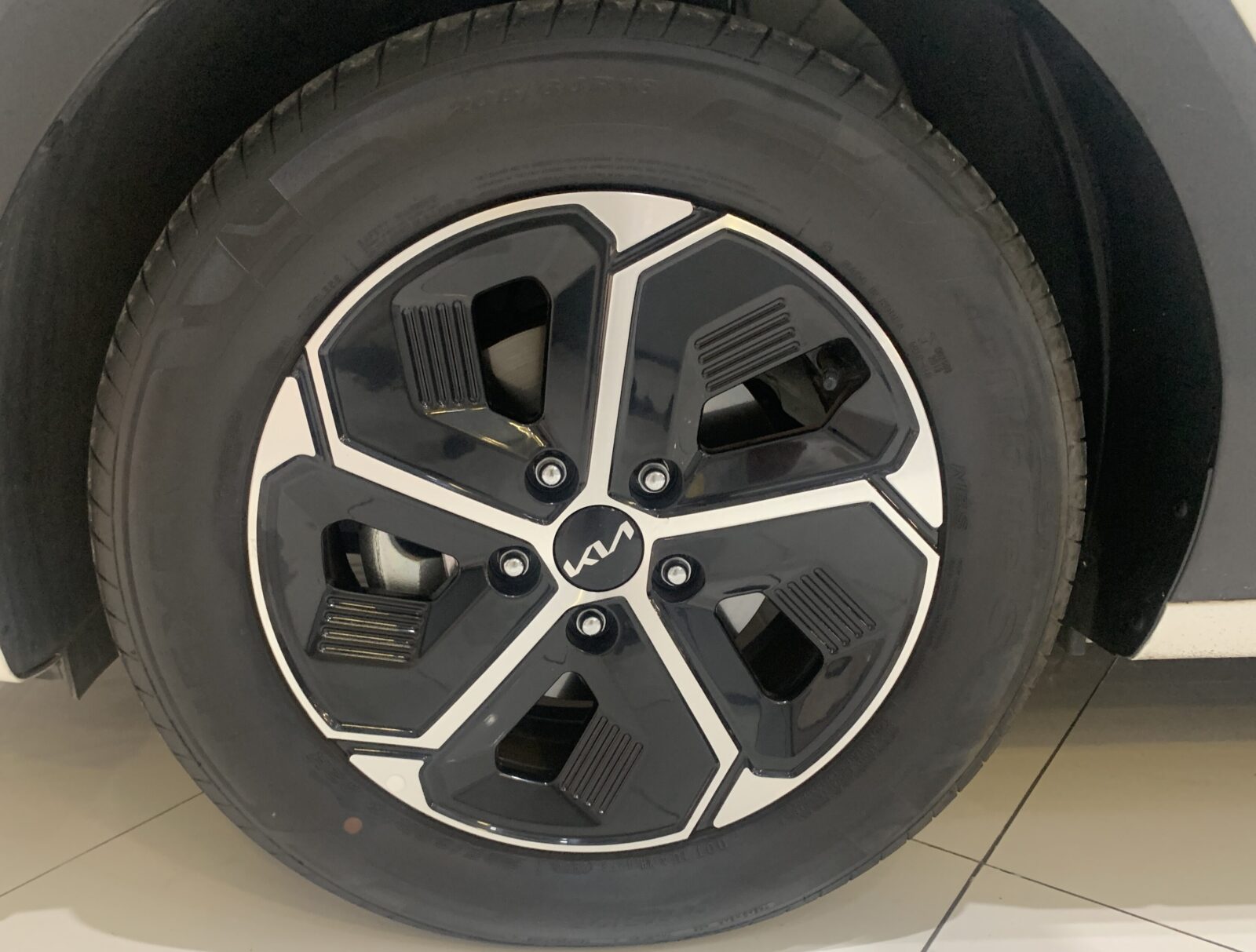 KIA NIRO PHEV CONCEPT